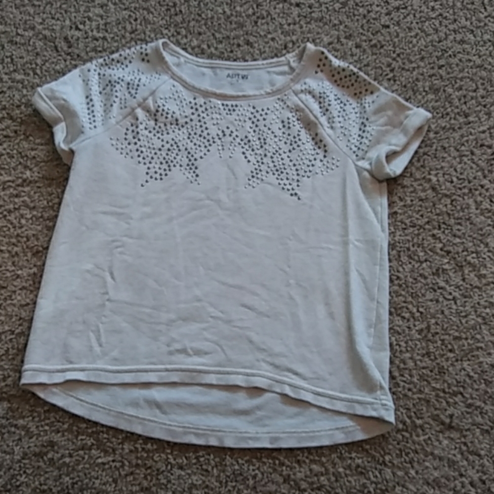 Short sleeved sweatshirt